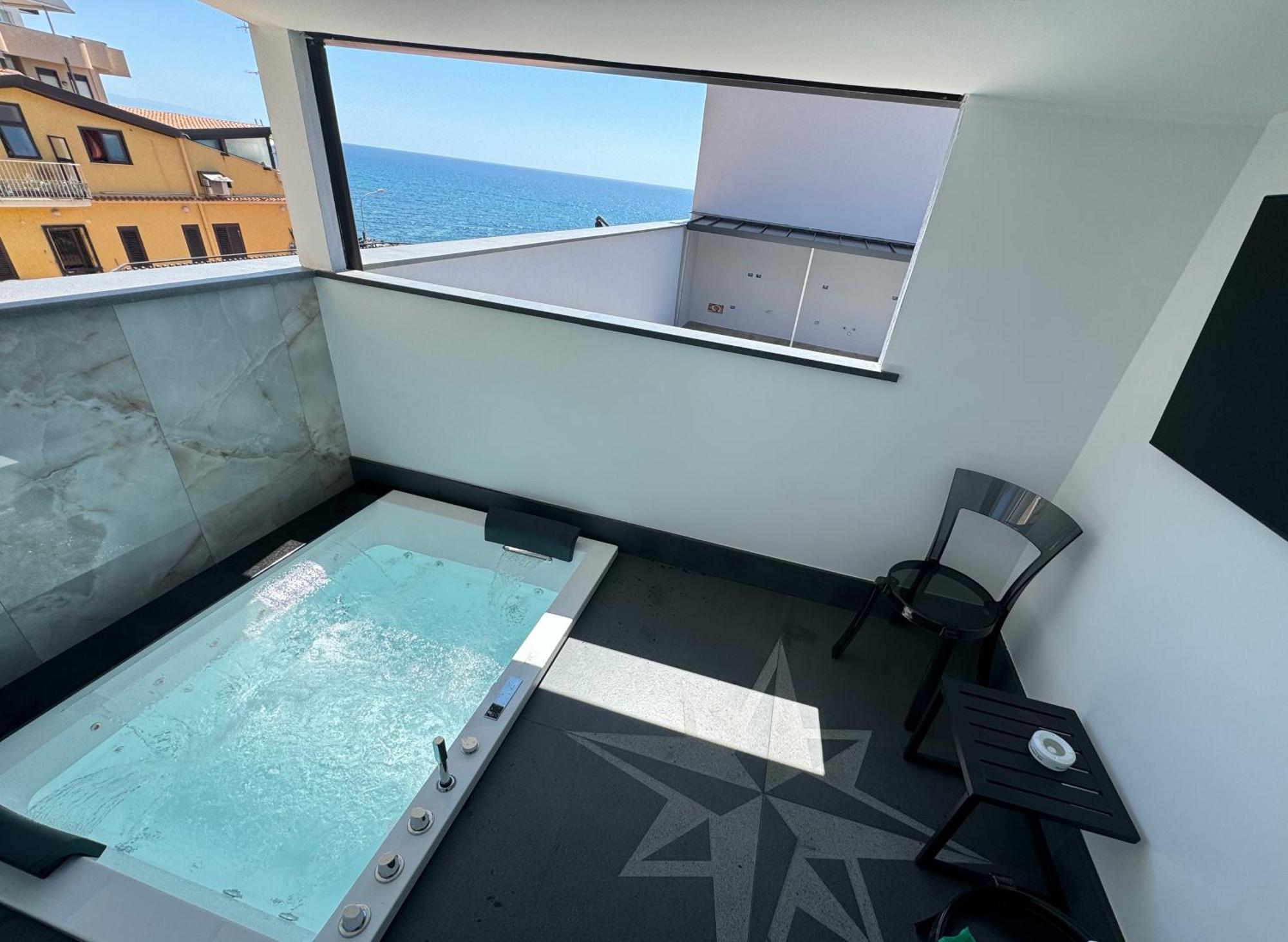 Naxos Marina Bay Bed & Breakfast Giardini Naxos Exterior photo